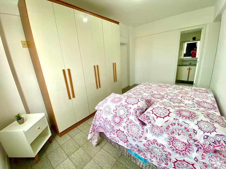 Apartamento 3/4 com AR a 200m do Shopping Jardins